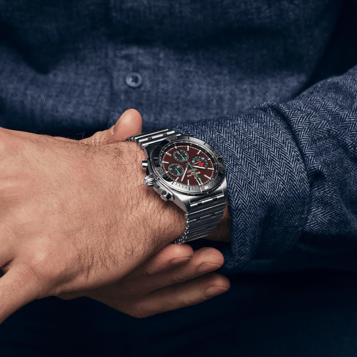 Breitling Chronomat B01 42 Six Nations Wales AB0134A61K1A1