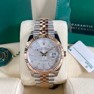 RLX Datejust 41mm 126331 Silver Fluted Motif Dial Two Tone Stainless Steel & 18K Rose Gold Jubilee Bracelet Men's Watch