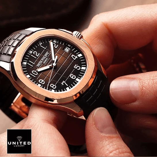 Patek Philippe Gold Brown Strap Replica 2 Patek Philippe Aquannaut Rose Gold Bezel Brown Rubber Bracelet Replica on the hand
