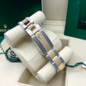 RLX Datejust m278273-0003/0004 31mm Silver Dial Stainless Steel and Yellow Gold Oyster Watch