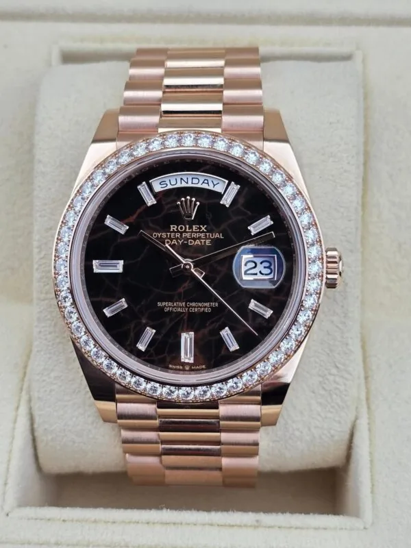 RLX Day-Date 40mm Eisenkiesel / Diamonds Dial 228345rbr-0016