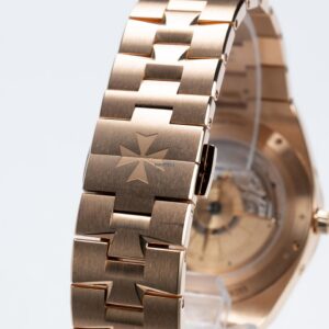 Vacheron Constantin Overseas Perpetual Calendar Ultra-Thin Ref. # 4300V/120R-B064