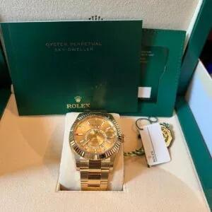 RLX Sky-Dweller 42mm 336938-0001/0004 Yellow Gold Champagne Dial Jubilee
