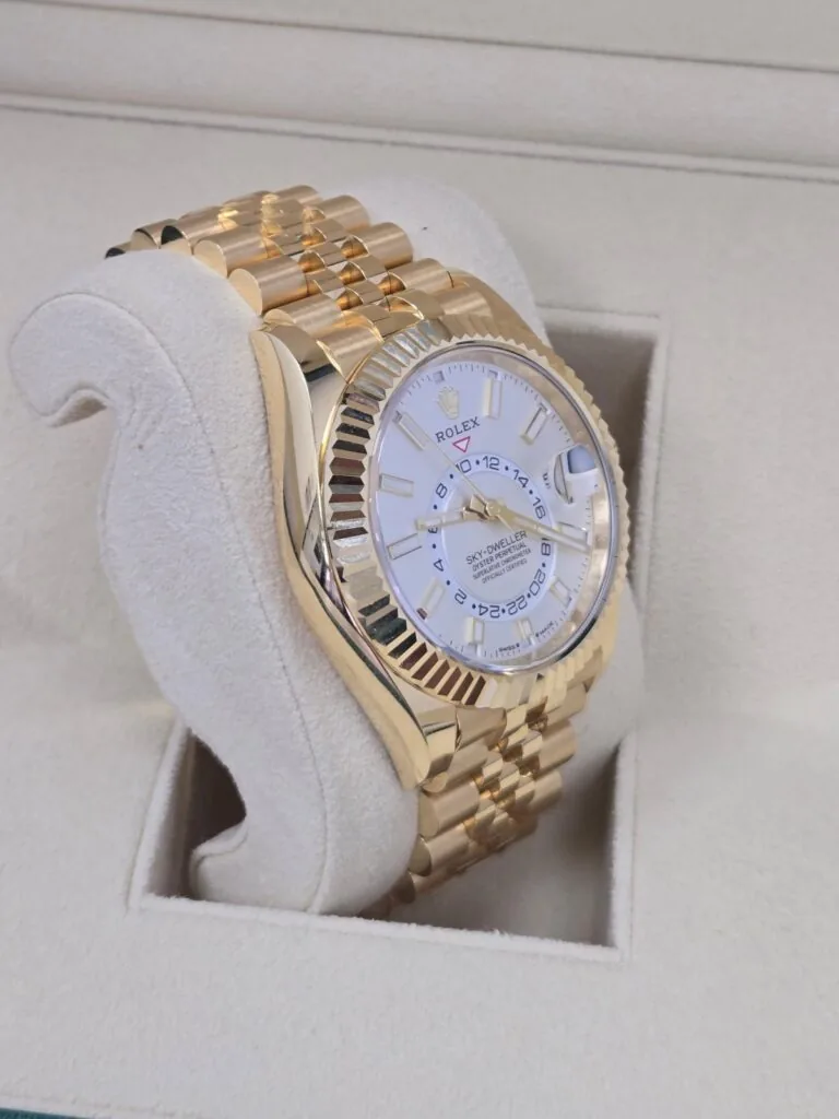 RLX Sky-Dweller 42mm 336938-0003/0006 Yellow Gold White Dial Jubilee