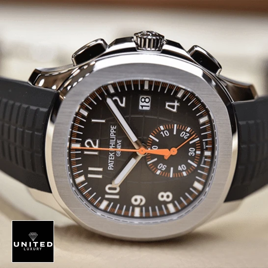 Patek Philippe Black Replica 4 Patek Philippe Geneve Aquanaut Black Dial Steel Bezel Replica side view