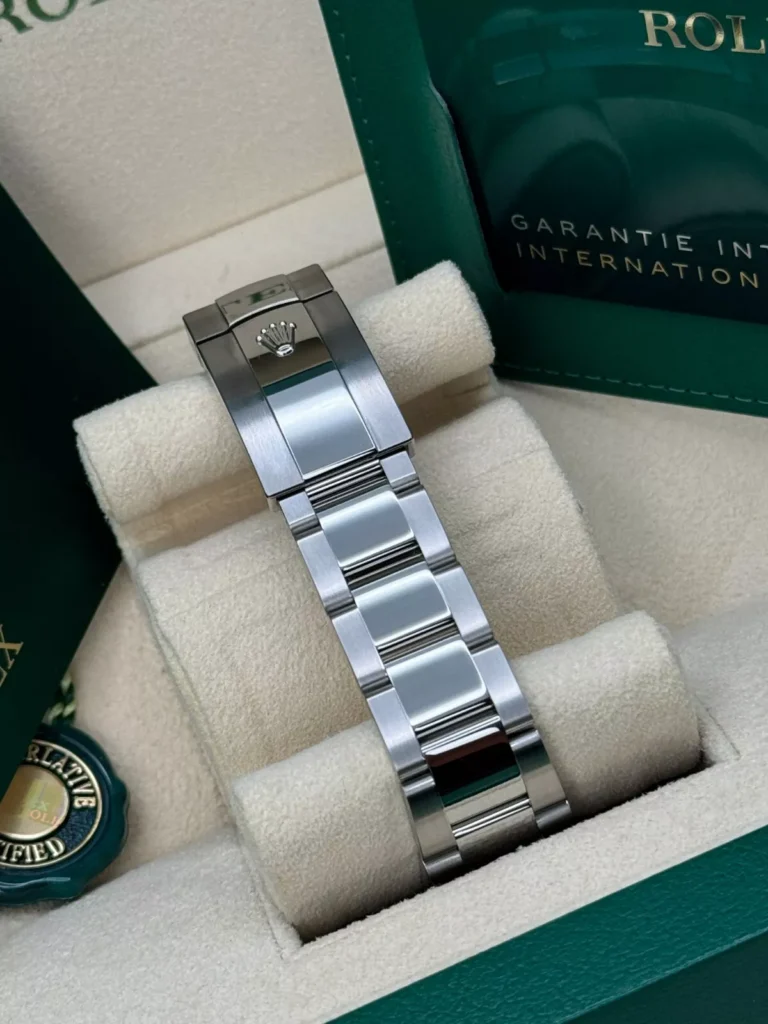 RLX Datejust 36mm 126234 Olive Green Palm Motif Diamond Dial Jubilee Stainless Steel Watch