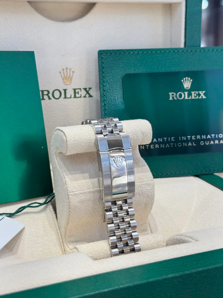 RLX Datejust 36mm 126234 Blue Fluted Motif Dial Jubilee Bracelet