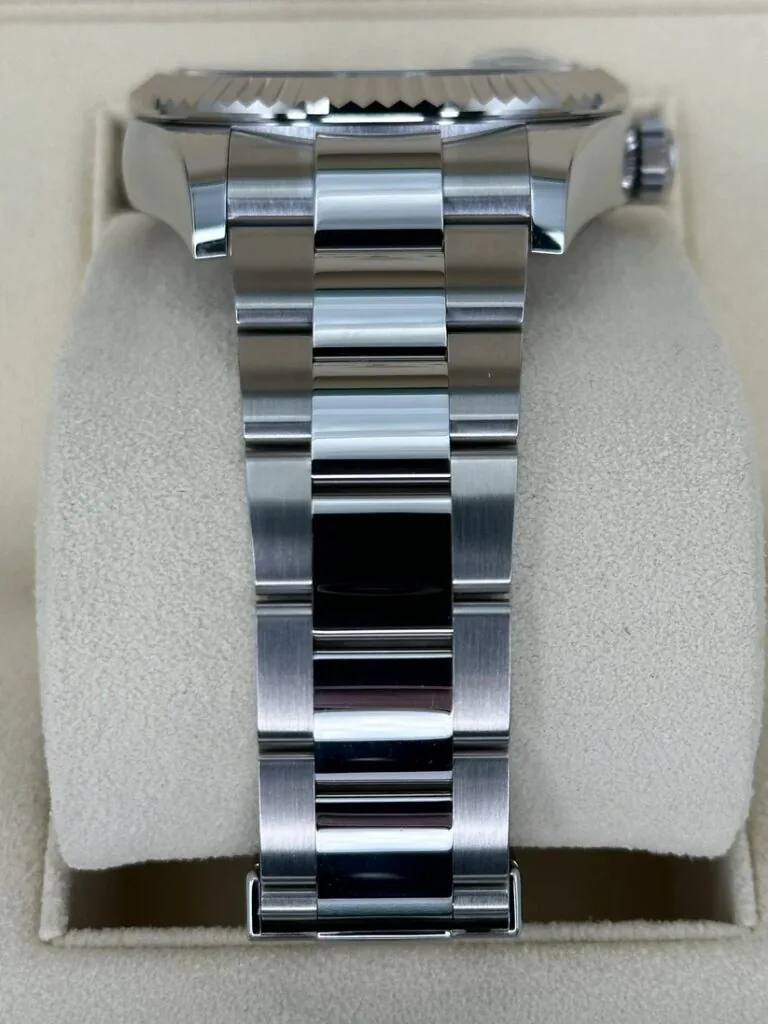 RLX Sky-Dweller 42mm 336934-0007/0008 Stainless Steel Black Dial Oyster