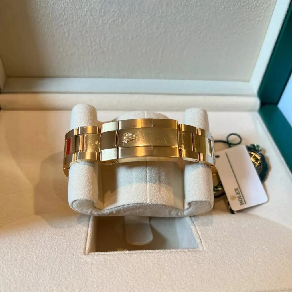 RLX Sky-Dweller 42mm 336938-0001/0004 Yellow Gold Champagne Dial Jubilee