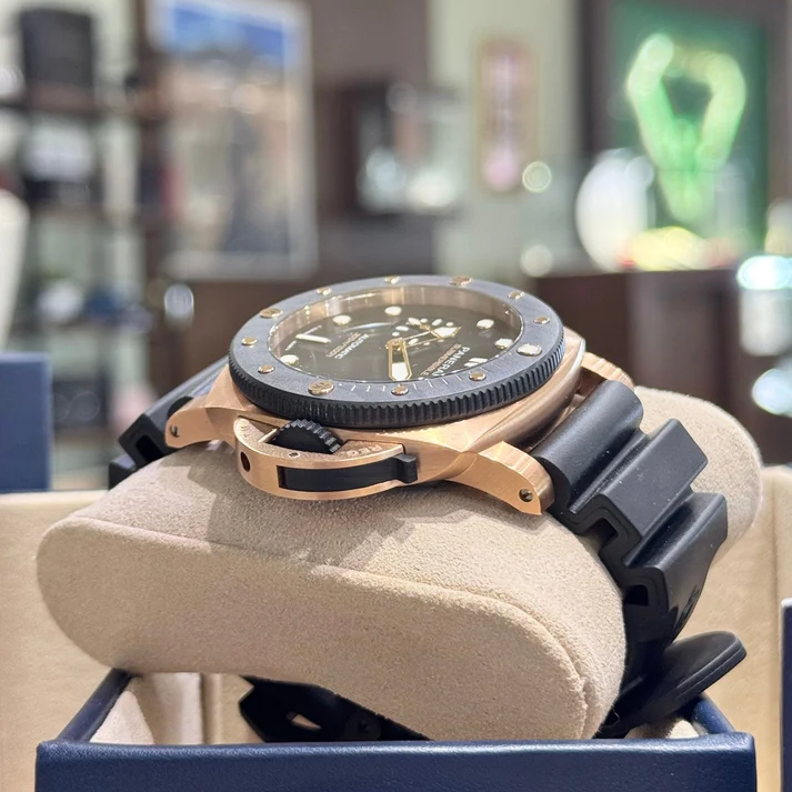 【7A Quality】Panerai Submersible QuarantaQuattro Goldtech™ OroCarbo 44mm PAM02070