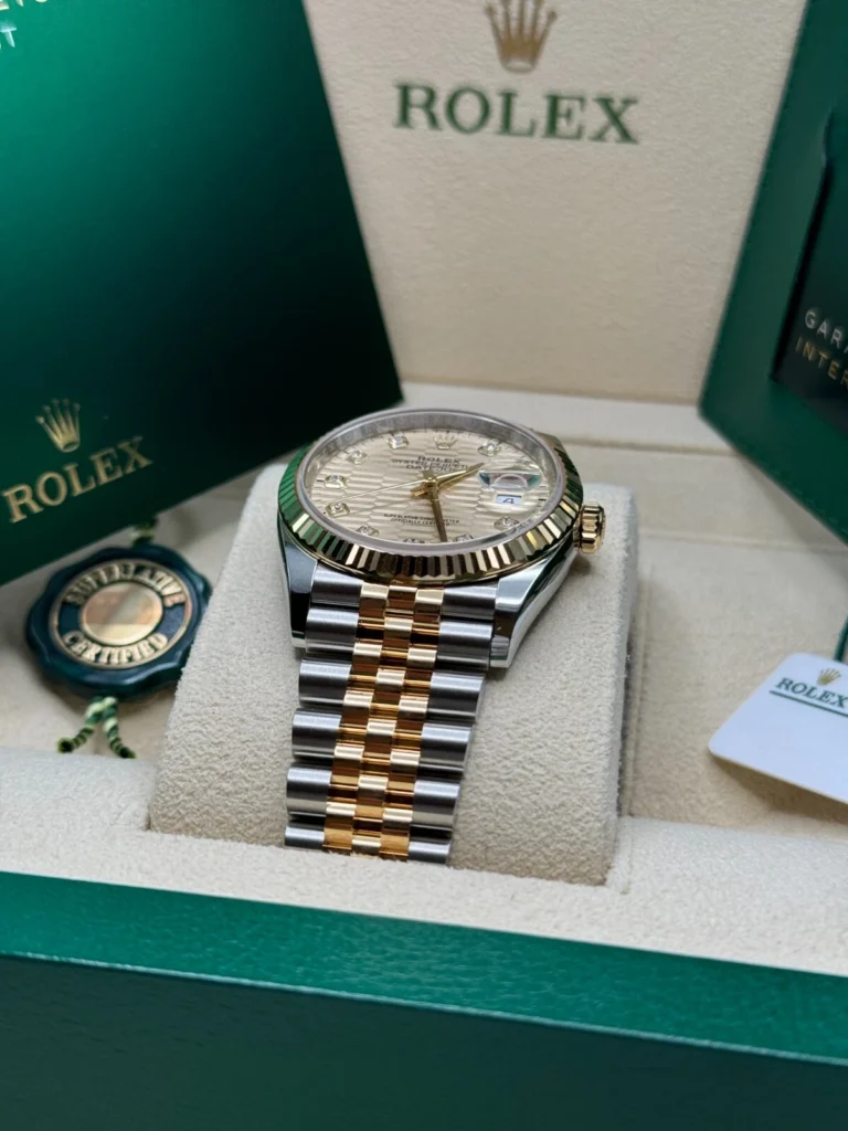 RLX Datejust 36mm 126233 Champagne Fluted Motif Diamond Dial Jubilee Bracelet