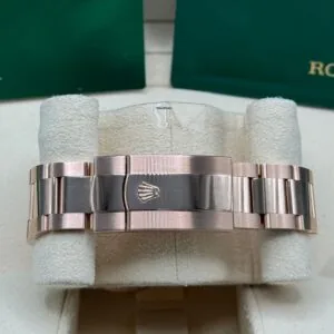 RLX Sky-Dweller 42mm 336935-0004/0008 Rose Gold Rhodium Dial Oyster