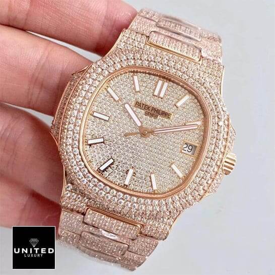 Patek Philippe Nautilus 5719/10G-010 Replica 6 Patek Philippe Nautilus 5719/10G-010 Gem-Set Bezel Replica