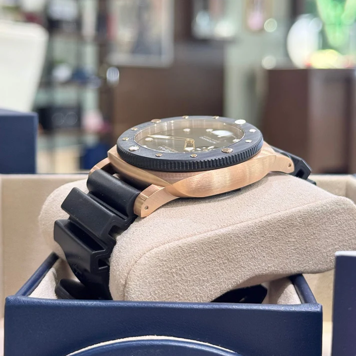 【7A Quality】Panerai Submersible QuarantaQuattro Goldtech™ OroCarbo 44mm PAM02070