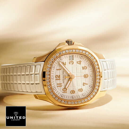 Patek Philippe Luce 5628 Replica 2 Patek Philippe Aquanaut Diamond Bezel White Dial Replica rose gold background