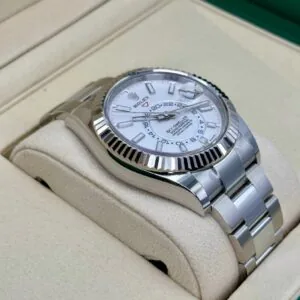 RLX Sky-Dweller 42mm 336934-0003/0004 Stainless Steel White Dial Oyster