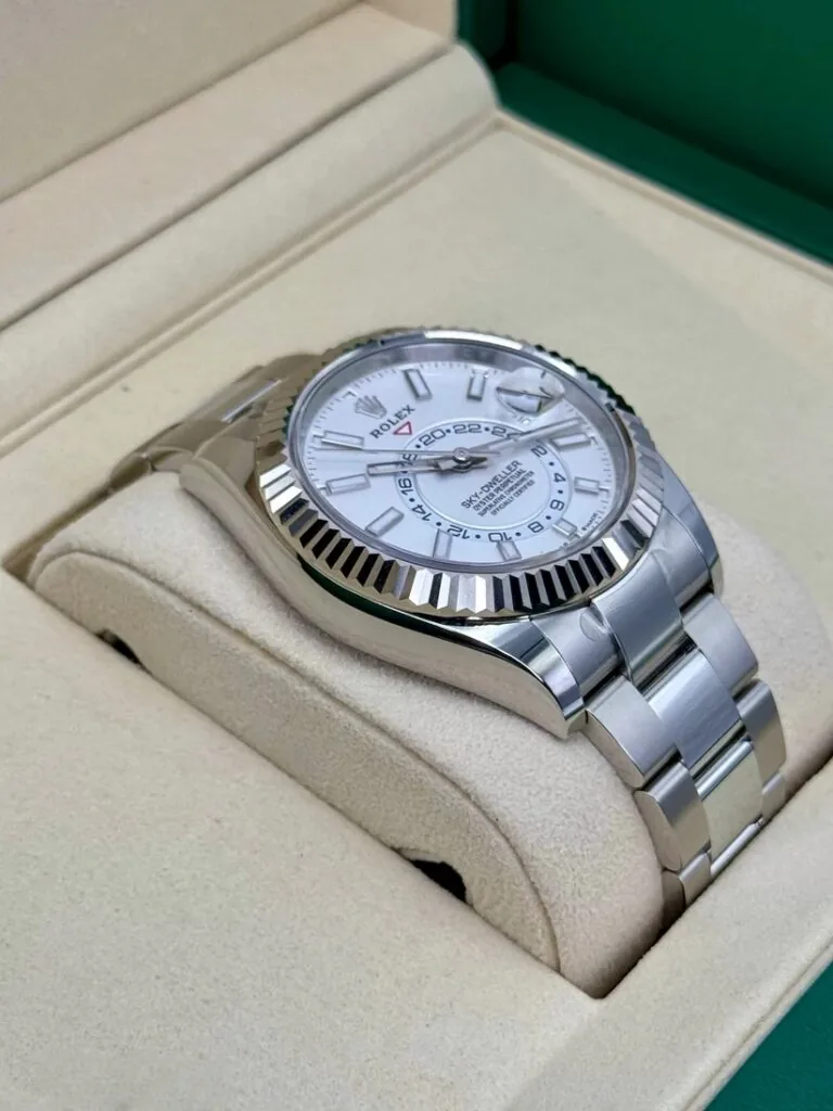RLX Sky-Dweller 42mm 336934-0003/0004 Stainless Steel White Dial Oyster