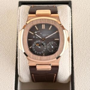 Patek Philippe Nautilus Gold Leather Replica
