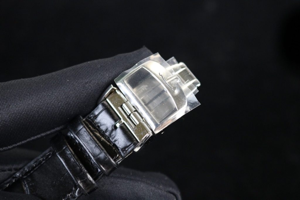 Jaeger-LeCoultre Master Ultra Thin Réserve de Marche Q1378420 39MM Replica JL011