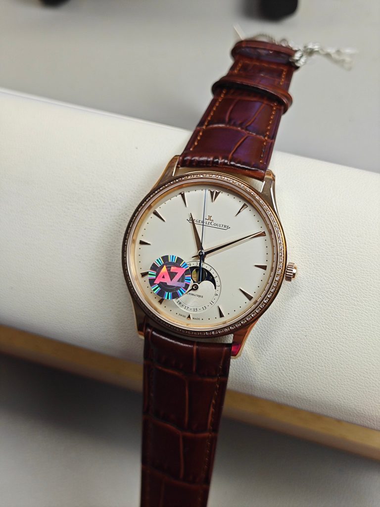 Jaeger-LeCoultre Master Ultra Thin Moon Q1368420 39MM Replica JL016