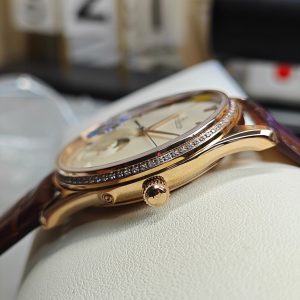 Jaeger-LeCoultre Master Ultra Thin Moon Q1368420 39MM Replica JL016