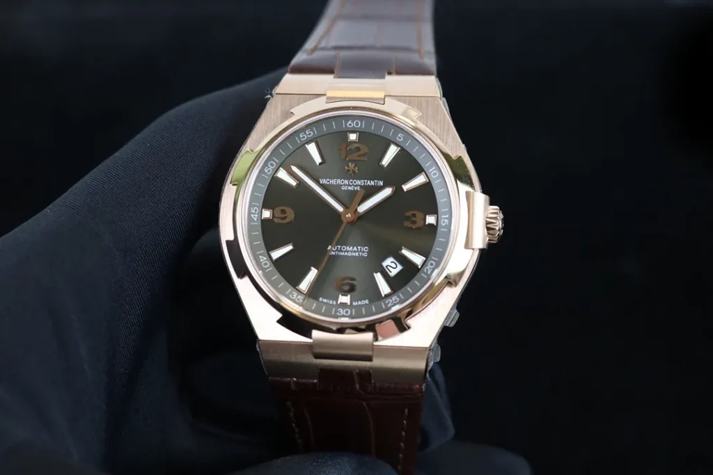 Vacheron Constantin Overseas 47040/000R-9666 42MM Replica VC029