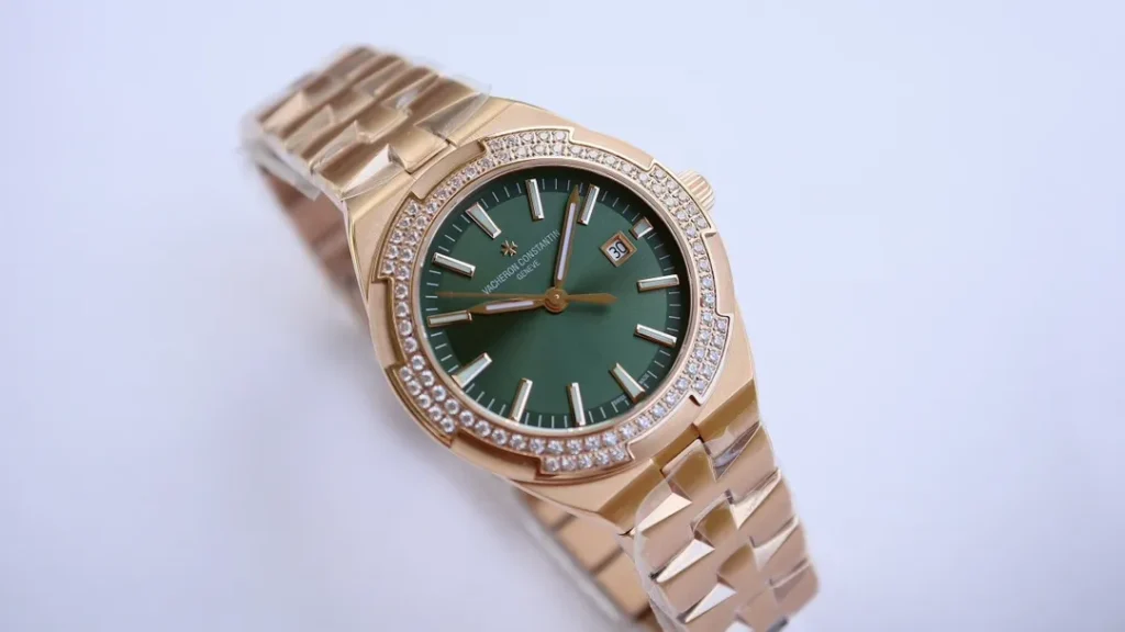 Vacheron Constantin Overseas 4605V/200R-B969 35MM Replica VC009