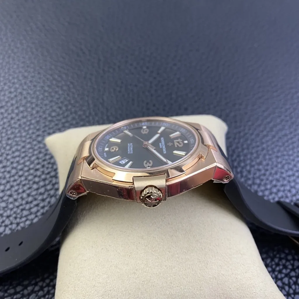 Vacheron Constantin Overseas 47040/000R-9666 42MM Replica VC059