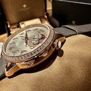 Vacheron Constantin Égérie Moon Phase 8005F/000R-B498 37MM Replica VC035