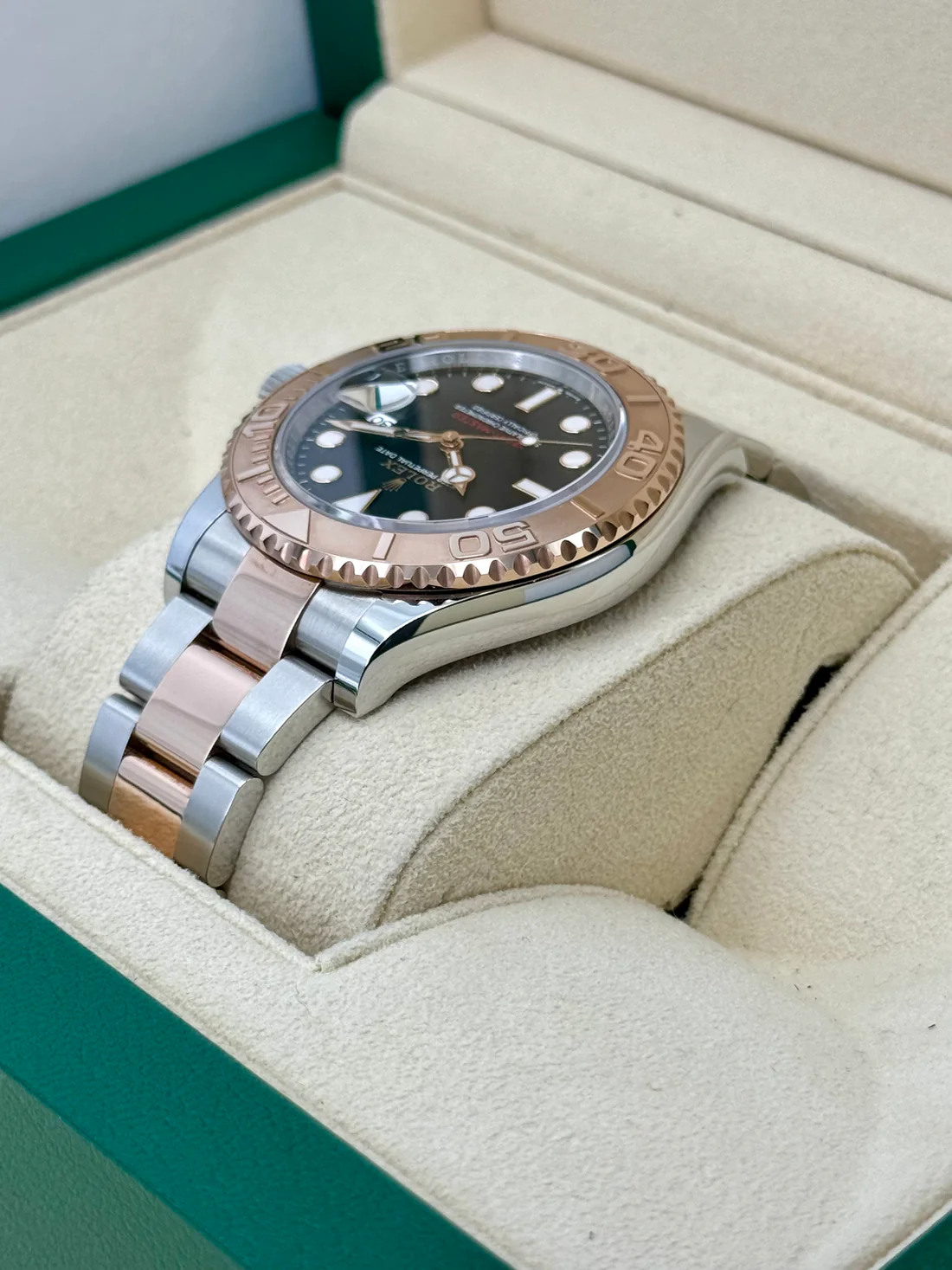 RLX Yacht-Master 37mm Steel and Everose Gold Watch - Black Dial - Oyster Bracelet 268621