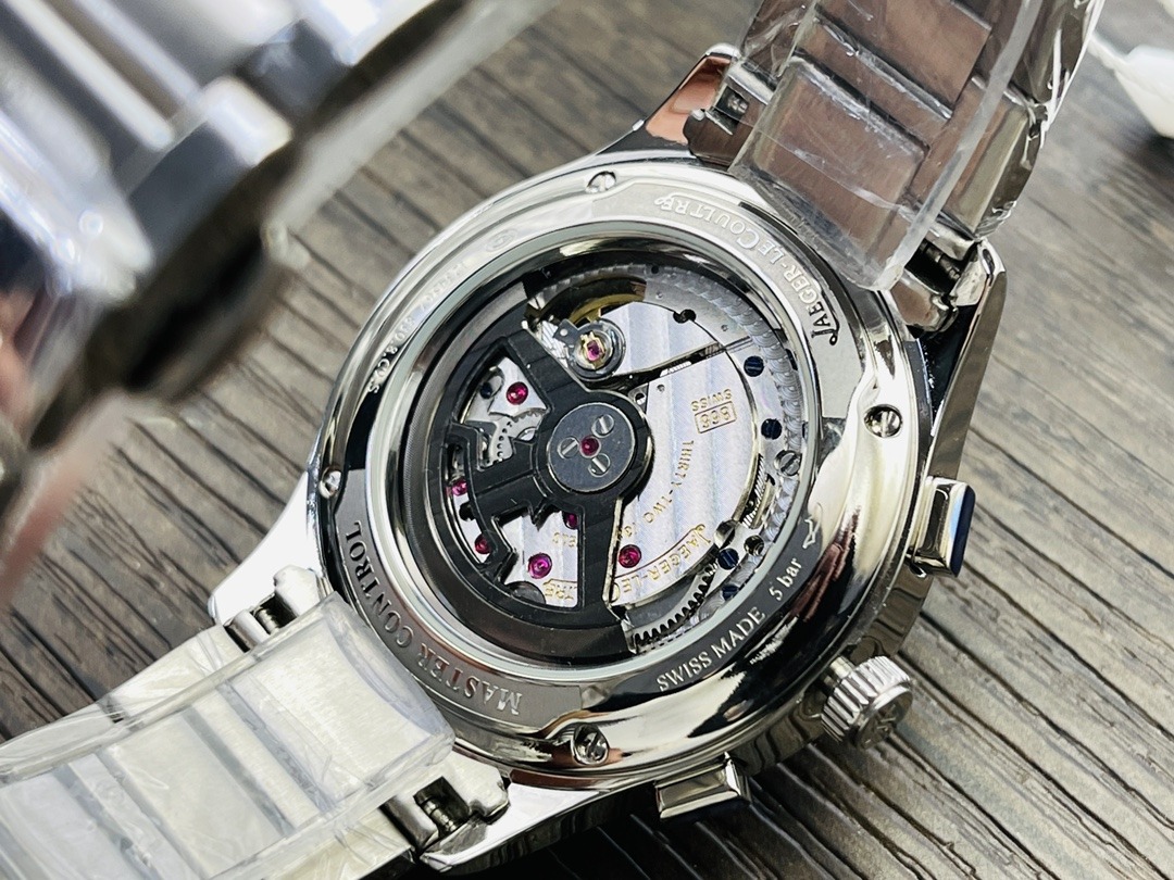 Jaeger-LeCoultre Polaris Chronograph Q902843J 42MM Replica JL004