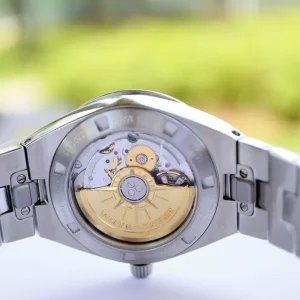 Vacheron Constantin Overseas 4600V/200A-B980 34.5MM Replica VC010