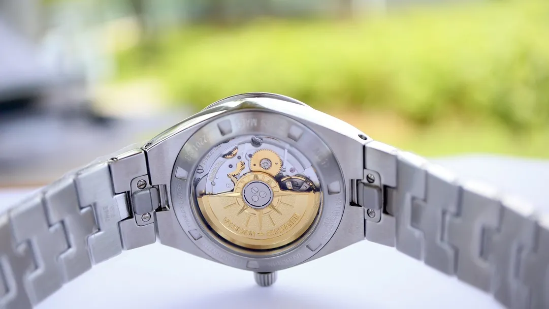 Vacheron Constantin Overseas 4600V/200A-B980 34.5MM Replica VC010